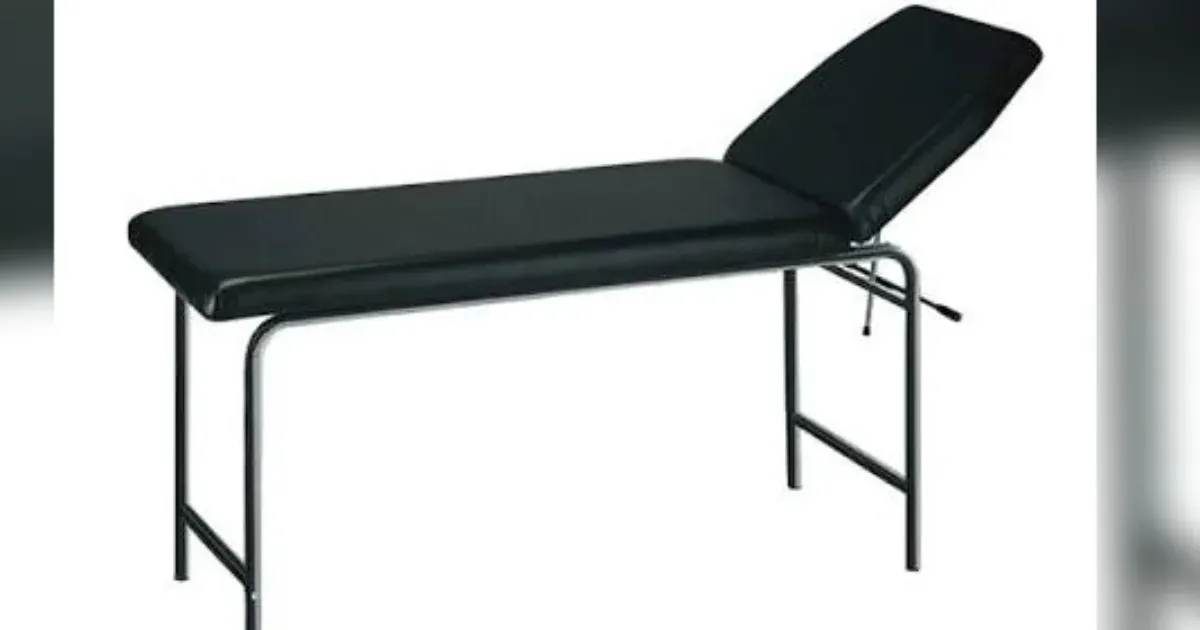 How to Choose the Right Examination Bed for a Clinic in Nepal